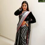 Iniya Instagram -