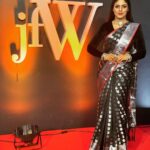 Iniya Instagram - JFW MOVIE AWARDS 🥇 @jfwdigital @jfw_magazine @jfwmovieawards