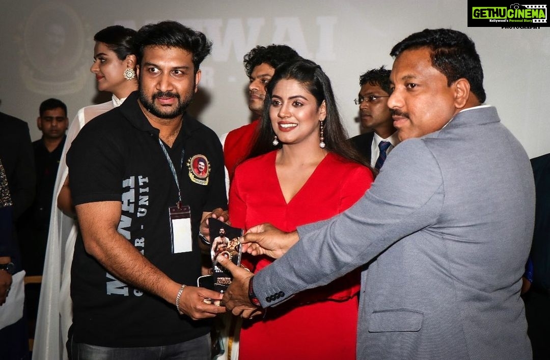 Iniya Instagram - Thank you for the love & support from @mfwai_qatar πΆπ¦ @mamangam_themovie @novocinemas @mallofqatar Novo 7-Star Cinema, Mall of Qatar, Doha, Qatar