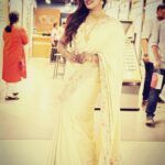 Iniya Instagram -