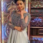 Iniya Instagram -