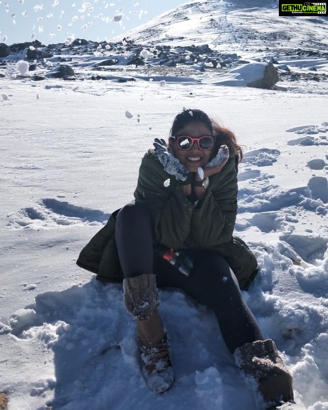 Iniya Instagram - POORAM 2019 @ USA πΊπΈ & CANADA π¨π¦ Rocky Mountains, Canada