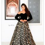 Iniya Instagram - @dpiff_official @cjoephotography @kundhanajewellery @emraanartistry @aparna_s_design_studio