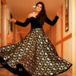 Iniya Instagram - @dpiff_official @aparna_s_design_studio @kundhanajewellery @cjoephotography @emraanartistry Novotel Hyderabad Convention Centre