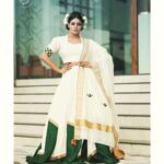 Iniya Instagram - 🌸HAPPY THIRUVONAM 🌸 #festival #festivalseason #festiveseason #festivalfashion #keralaactress #keralavibes #keralalove @gsdfotography @swat_swtz @sherin @ahamboutique