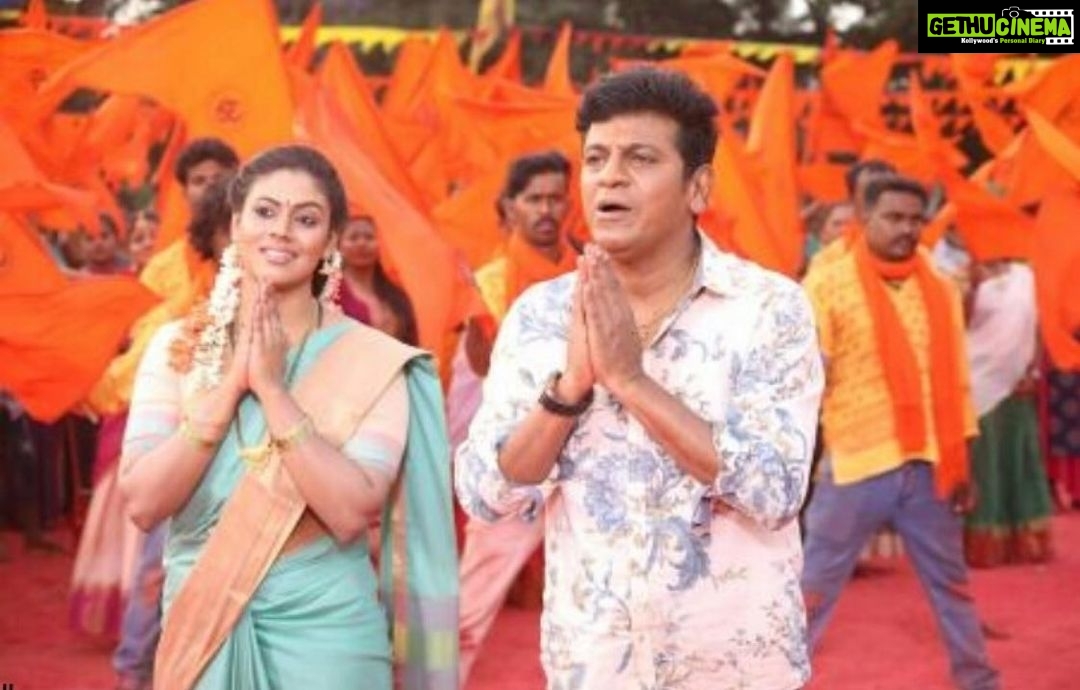 Iniya Instagram - “ DRONA “ My debut kannada movie 🎥 With Super star Shivaraj kumar Sir 💁♀️ Coming Soon !!! -location shooting pic