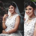 Iniya Instagram –