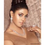 Iniya Instagram -