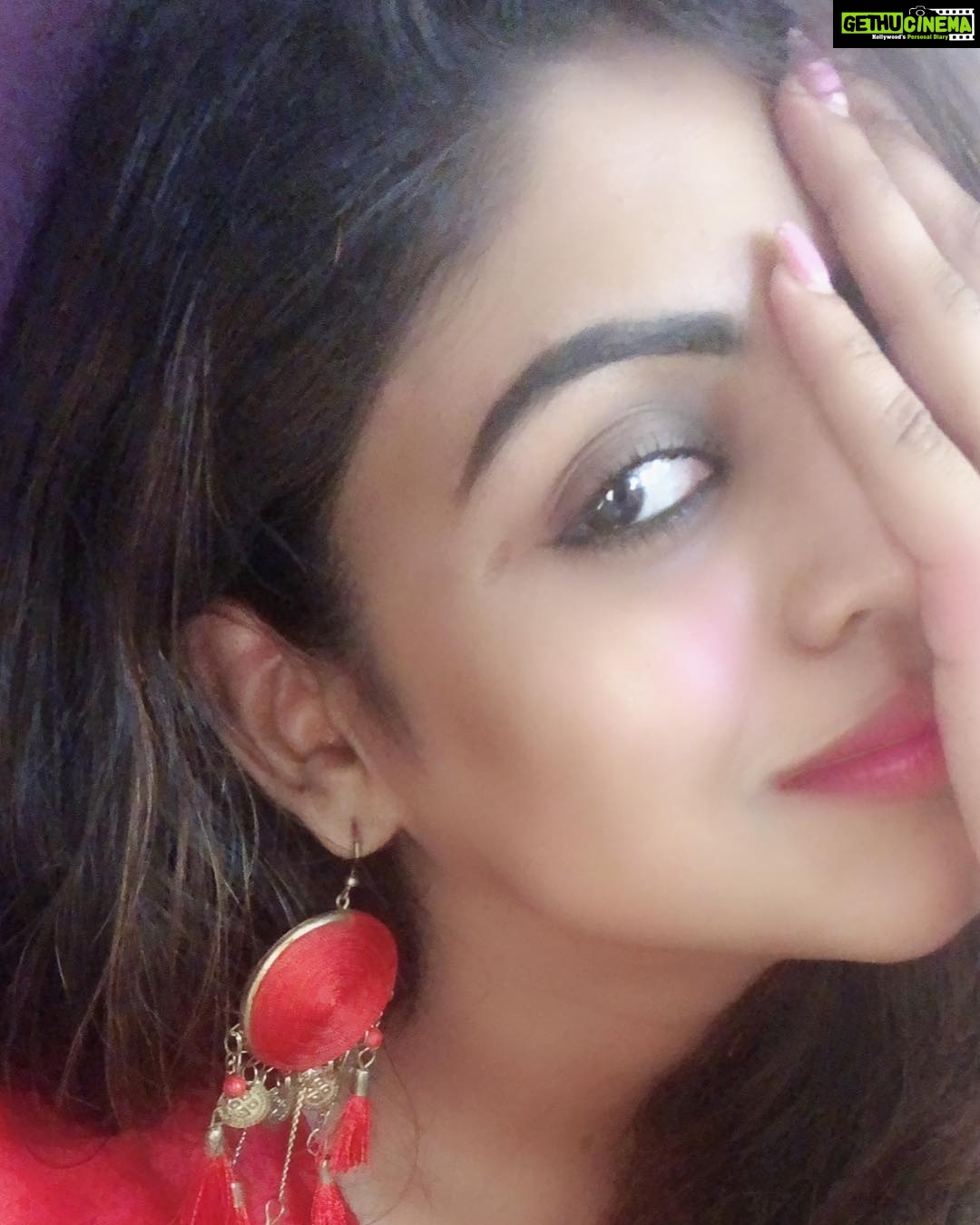 Iniya Instagram - 🧚🏻♀️🧚🏻♀️🧚🏻♀️Be yourself 🧚🏻♀️🧚🏻♀️🧚🏻♀️
