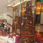 Iniya Instagram - Thanks To NAIL ARTISTRY & COURTYARD MARRIOT For The CHRISTMAS 🎄 GIFTS 🎁 Courtyard by Marriott Kochi Airport