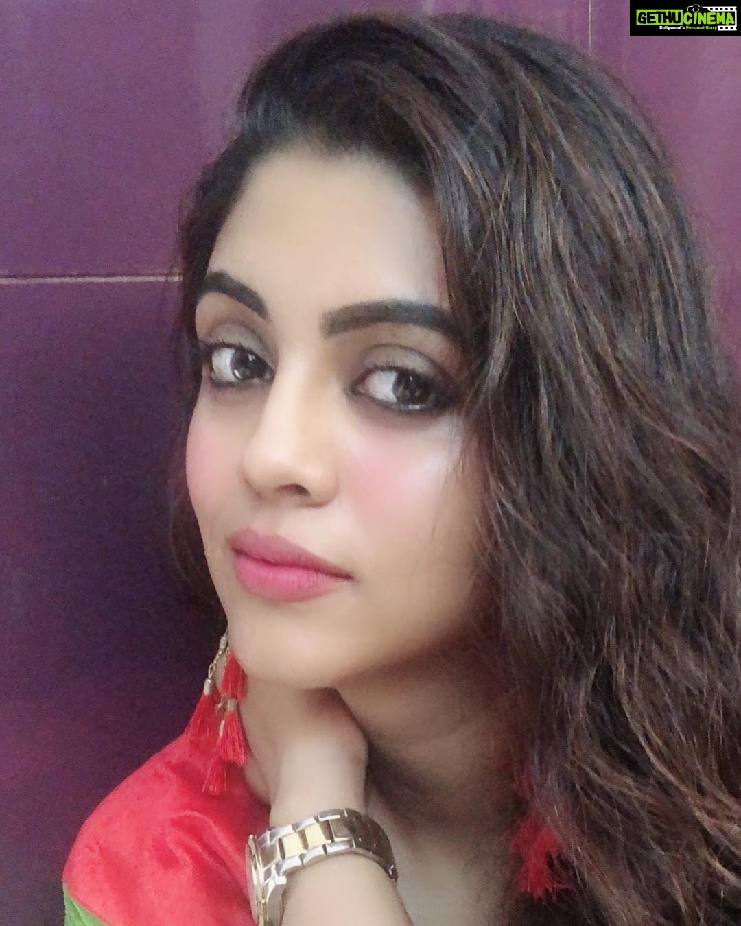 Iniya Instagram - 🧚🏻♀️🧚🏻♀️🧚🏻♀️Be yourself 🧚🏻♀️🧚🏻♀️🧚🏻♀️