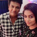 Iniya Instagram - 🎬 Diwali day @ shooting with Shivaraj Sir # DHRONA movie #Banglore #location selfie # feeling happy #work mode# busy schedule #😊😎😊
