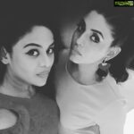 Iniya Instagram – Sis😍😍😍😍