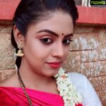 Iniya Instagram - Character get up @ shooting location!!!