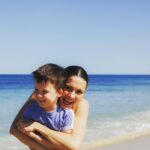 Isha Sharvani Instagram - Light of my life🌟 Love you for ever✨❤️✨ 📸 Timbo Roberts 🙏🏾🙏🏾🙏🏾 #ishasharvani #love #mothers #2020 #beach #australia #bonding #play #schoolholidays #beachtime #besttime #moretocome #peace Cottesloe, Western Australia, Australia