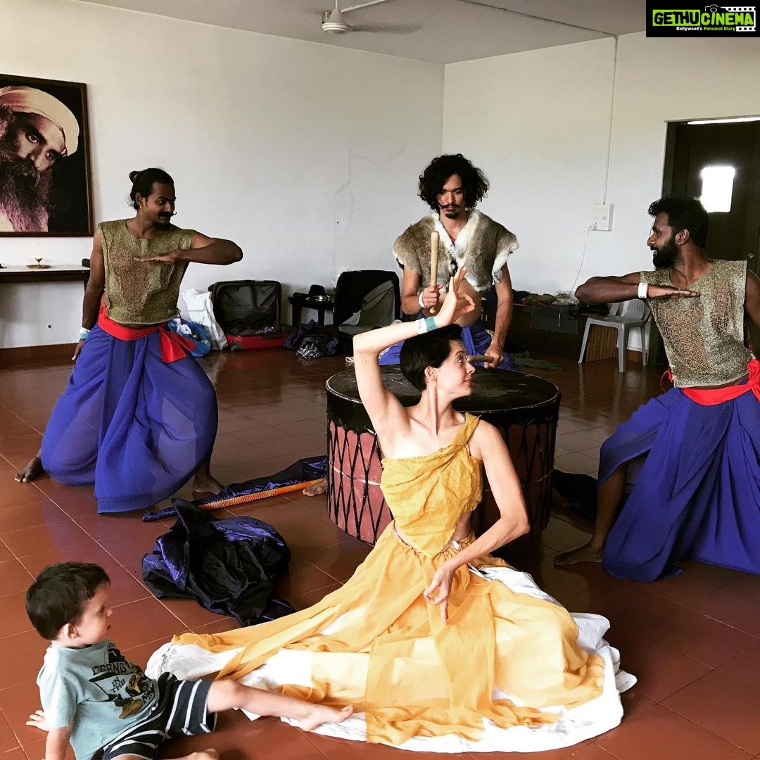 Isha Sharvani Instagram - Happy happy birthday! Love you for ever n ever.. I send you all my love and blessings on this special day that marks your 31 orbits around the sun! I feel like I am part of a massive global community of people with whom you have shared a laugh, friendship and deep chats, today is a day we celebrate you! To celebrate your boundless spirit🔥 To celebrate your special light 🌟❤️ HAPPY BIRTHDAY BRO