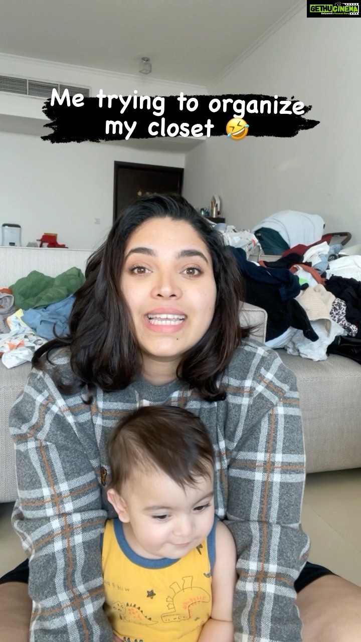 Ishaara Nair Instagram - A mama just trying to organize 🤣🤣🤩 #mamareels #reelitfeelit #feelitreelit #reelsinstagram #reelsdubai #babymama #cantskiptothegoodpart #mamaandson 🤣 Dubai Marina