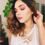 Ishaara Nair Instagram - Summer is here. So are the colors.I happened to buy few products from @nyxcosmetics recently from their off tropic collection. So I decided to try on their hasta la vista palette and the neon off tropic pro liner. Here’s the look that I came up with. Have to say the palette is pretty pigmented and that eyeliner is one of my fav liners. Tell me how u all like it. Planning to put up an IGTV tutorial of this eye look. #eyelook #hastalavista #nyxcosmeticsarabia #beautyinfluencers #dubaiinfluencer #mydubai #proliners #makeuplooks #browngirls #brownskinbloggers Dubai, United Arab Emirates