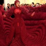 Ishaara Nair Instagram - She never disappoint us. Cardi is a naturally “extra” personality. And this year’s MET theme was “CAMP: notes on fashion” and cardi’s red carpet fashion was on point. Cardi always looks beautiful and she slayed the carpet this year❤️❤️. Also so disappointed that Rihanna didn’t pull up this year. #metgala2019 #cardib #bardigang #metball2019 Dubai, United Arab Emirates
