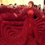 Ishaara Nair Instagram - She never disappoint us. Cardi is a naturally “extra” personality. And this year’s MET theme was “CAMP: notes on fashion” and cardi’s red carpet fashion was on point. Cardi always looks beautiful and she slayed the carpet this year❤️❤️. Also so disappointed that Rihanna didn’t pull up this year. #metgala2019 #cardib #bardigang #metball2019 Dubai, United Arab Emirates