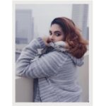 Ishaara Nair Instagram - Come, look into the world through my eyes. Maybe u will find a different perspective to the world. I promise it’s all love and goodness ❤️😍😇 #sendinglove #talkbutnottalk #seethrough #dubaifashion #dubaibloggers #goodevening #winterindubai #mydubai PC: @sowmyabalan Dubai, United Arab Emirates