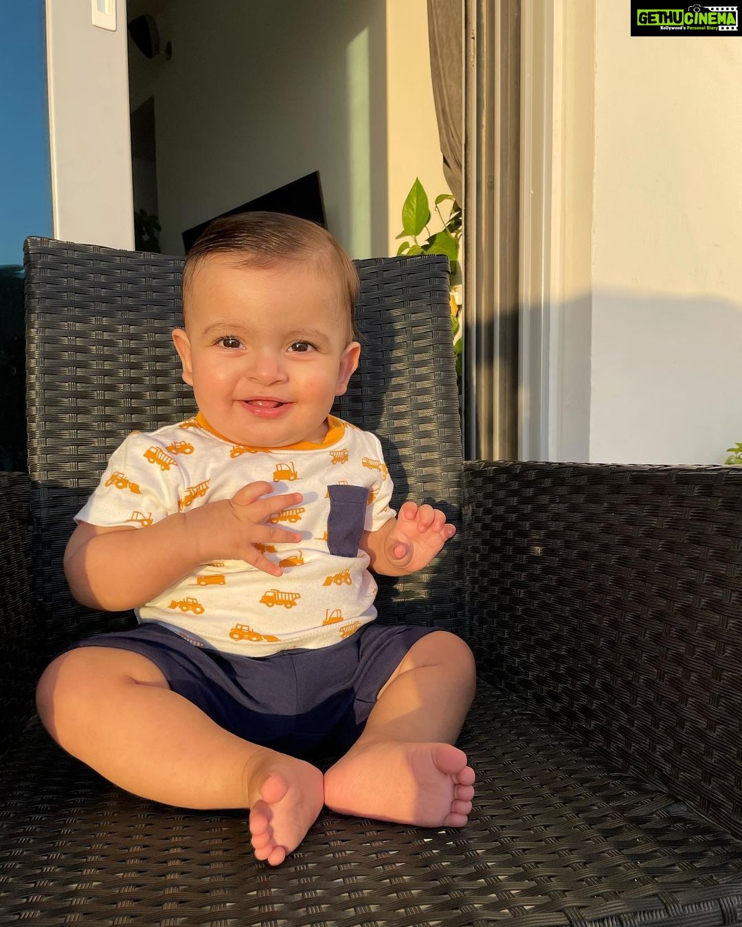 Ishaara Nair Instagram - Hello my SONshine ❤️ #sunsetlighting #babycute #almost9monthsold