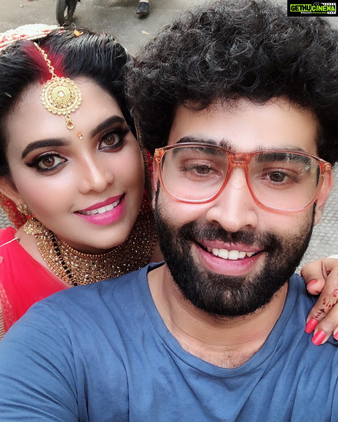 Ishaara Nair Instagram - Happy birthday baby bro.. may all your wishes come true and may you always be surrounded by positivity. Enjoy your day 🎉🎊🎂🎈🎁 Dubai, United Arab Emirates