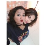 Ishaara Nair Instagram - I love you #sowmyabalan #loveyou #myfamily #friendsforever #friendslikefamily #crazyhead Dubai, United Arab Emirates