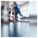 Ishaara Nair Instagram - Glutes and hamstring day #fitnessmotivation #fitfam #fitdubai #mydubai Dubai, United Arab Emirates