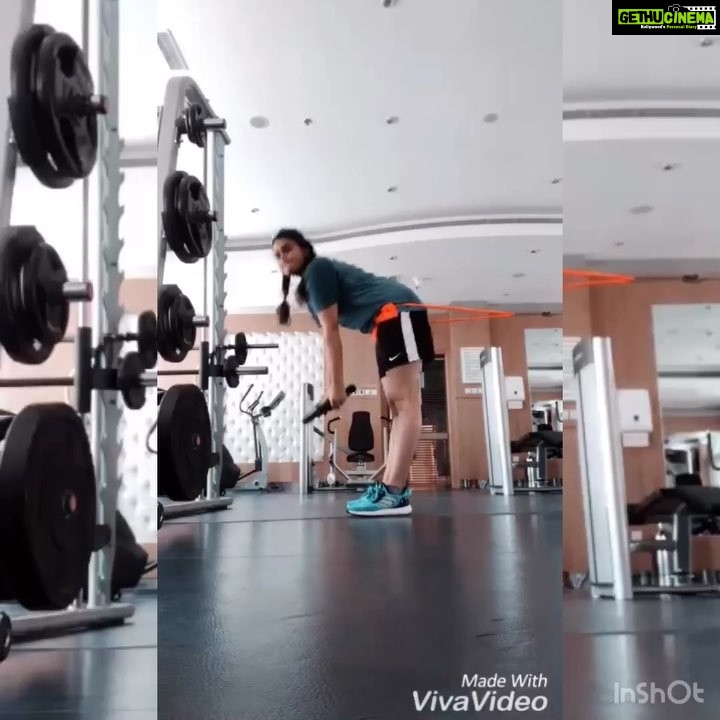 Ishaara Nair Instagram - Today was an #abday. In my journey back to #fitness, I realize the importance of working out the core muscles. While my everyday workout includes core strengthening activities, todays regime was only focused on #coremuscles Nothing better than an #earlymorning at the gym! P.S: my postures and methods might not be accurate as am still a #beginner & trying to better myself everyday. #fitness #motivated #setgoals #gymfit Dubai, United Arab Emirates