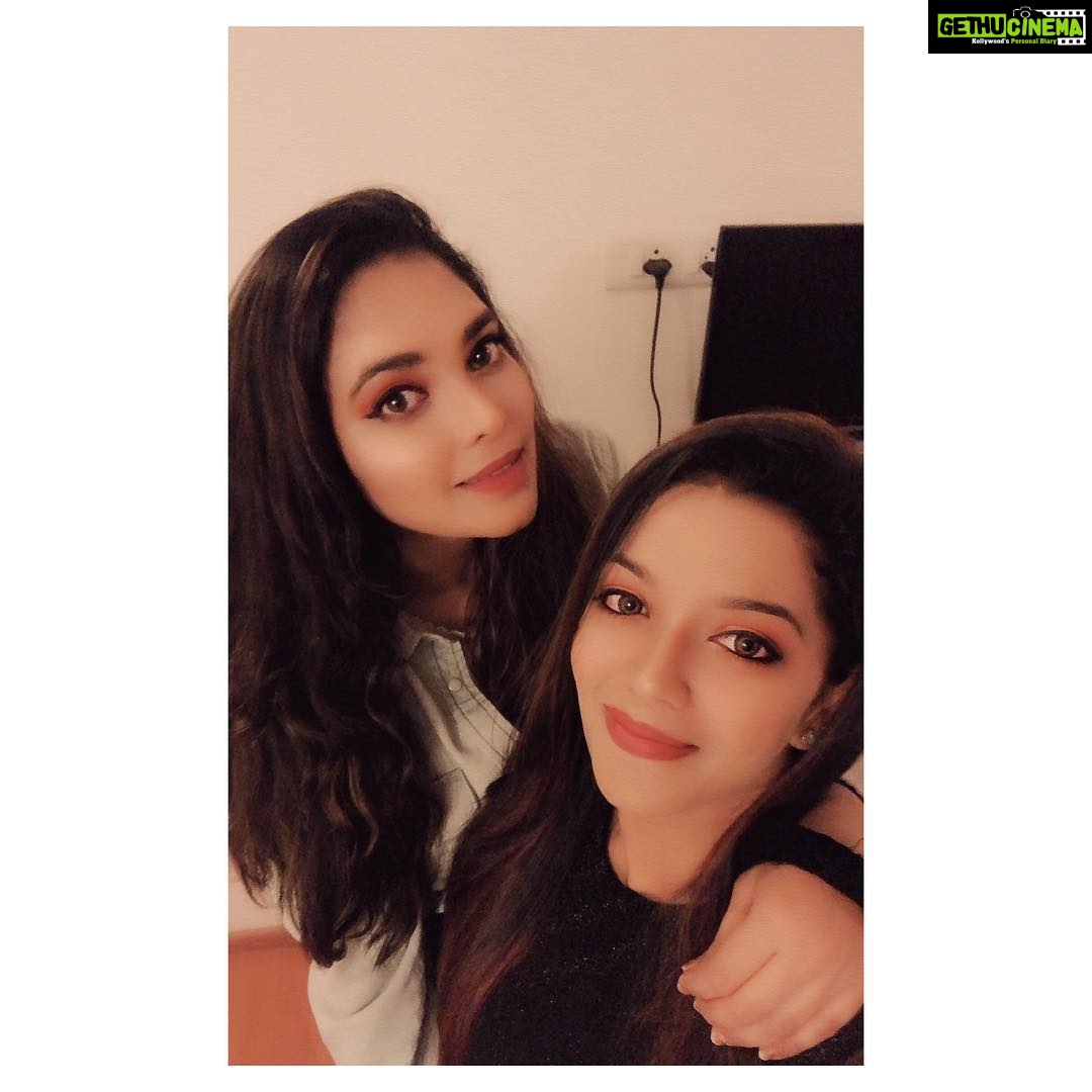 Ishaara Nair Instagram - I miss you pretty face #chennai #downthememorylane #majormissing #bff #loveyou ok come soon to Dubai ❤️❤️ @sofiaegnashias Dubai, United Arab Emirates