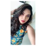 Ishaara Nair Instagram - Yes weekend!! I see, you’re here. #happyweekendeveryone #spendwithyourlovedones #lifeisbeautiful #instasnap #mydubai #weekendvibes✌️. Benefit pore fessional primer Foundation: fenty beauty Contour: maxfactor Eyeshadow: morphe 35O2 Eyeliner: Maybelline newyork gel liner Lip: max Factor