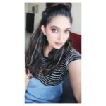 Ishaara Nair Instagram - Hello #ishaaranair #justsayhi #ramdomevening #goodevening