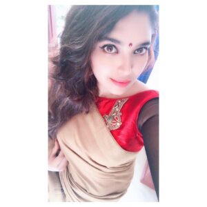 Ishaara Nair Instagram - Happy Vishu instafam #vishu #special #kerala #home