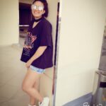 Ishaara Nair Instagram – Peace begins with a smile #smiles #instagood #peace #goodnight #spreadlove #spreadpeace