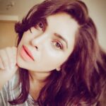 Ishaara Nair Instagram - #goodnightpost #peaceandlove #stayhumble #stayhappy