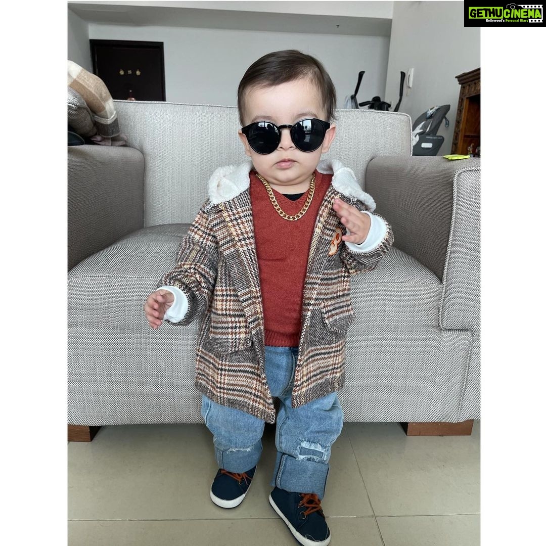 Ishaara Nair Instagram - βSup ladies π€πΌπ€πΌππΌπ₯π₯ #10monthsold #ladiesman #hottie #stylishbabyboy #styleinspiration #instababies #babiesofinstagram #babiesofdubai #littledudes #mommyandson Dubai Marina