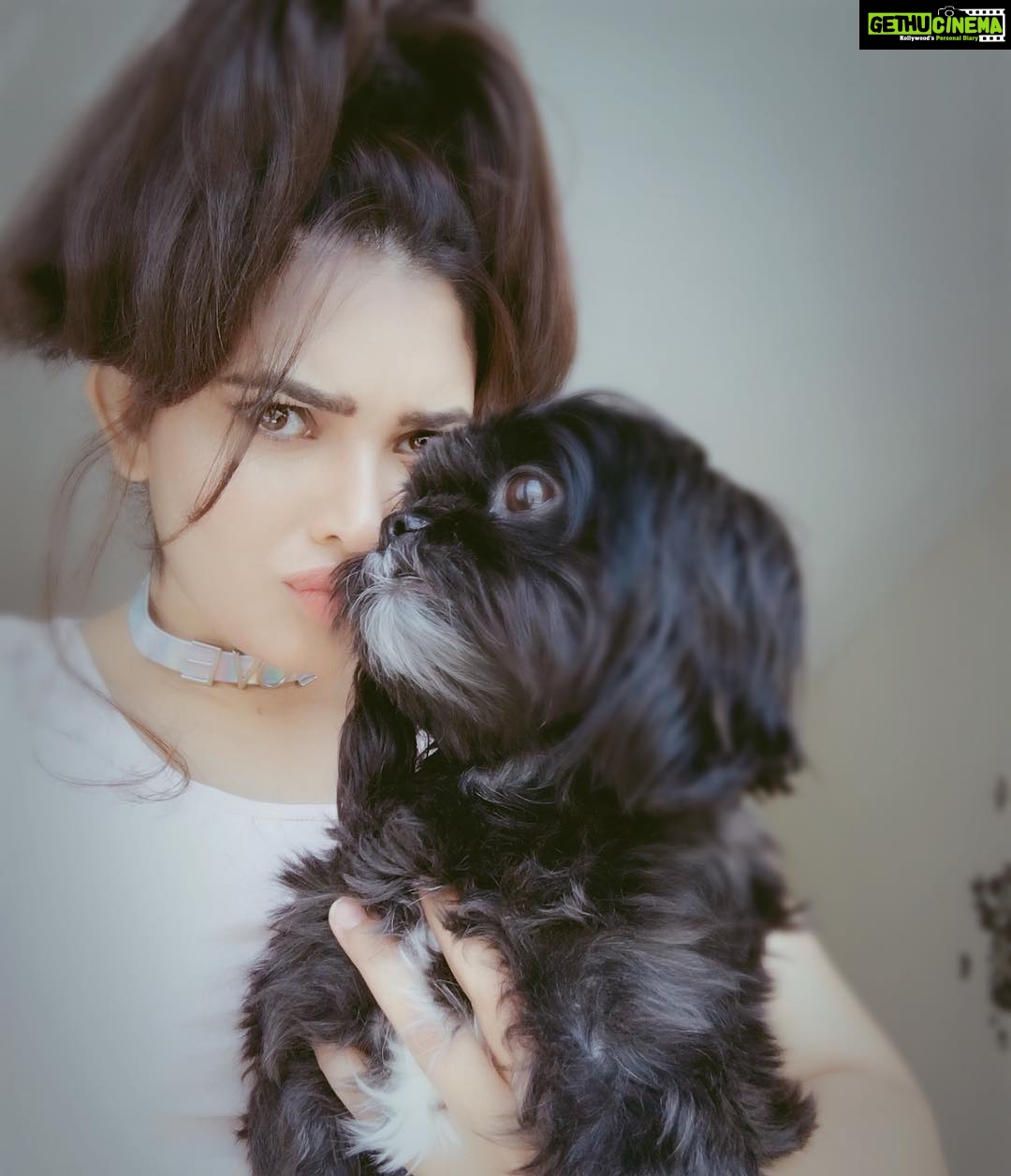 Ishaara Nair Instagram - Good morning #instagram #instagood #love #unconditionallove