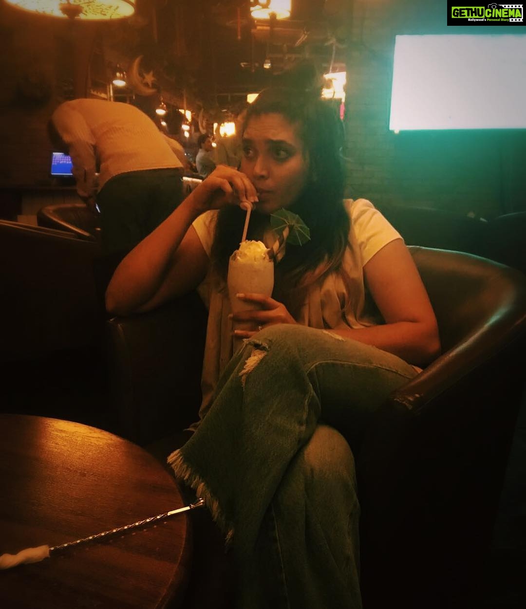 Ishaara Nair Instagram - And it's cold coffee o'clock #coldcoffeelover #toohotoutside #kanacafedubai