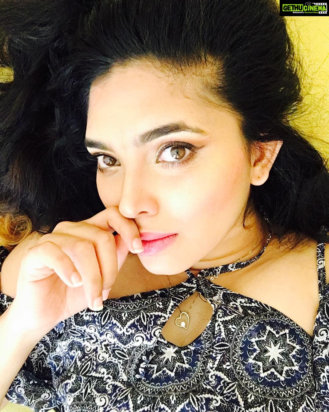 Ishaara Nair Instagram - Sunshine mixed with a lil hurricane #positivevibes #girllove #selflove
