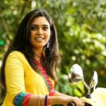 Ishaara Nair Instagram - A picture from my next film ADHIMAEDHAVIGAL #adhimaedhavigal #directorranjith #herosuresh #dopvishnu #editordinesh @adhi_maedhavigal