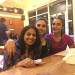 Ishaara Nair Instagram - Babiesnightout #babiesdayout #girlsliketohavefun #srinda #serin #girlies #girlpower