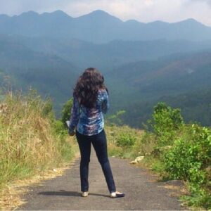 Ishaara Nair Instagram - Hey Mother Nature!! Nothing makes our lives more beautiful than u do. #homecalling #lovenature #cantwaittobethere #lovemyplace #bliss #heavenonearth #naturekid #peaceofmind #excitedmuch #throwback @sahil_psytrance_v2