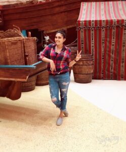 Ishaara Nair Instagram - #feelingawesome #oversizedshirt #myboosclothingline #gograbit #itsallminetoo #lovethechecks #wearingmymanshirt #ibnbattutamall @sahil_psytrance_v2 I stole it from yours n I know u love me 😘