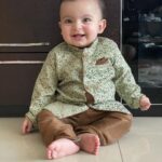 Ishaara Nair Instagram - Guess who celebrated his first Diwali yesterday 👦 Also he turned 8 months old yesterday🥰❤️ #babyboy #aarin #love #naughty #blessedbeyondmeasure #8monthsold