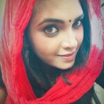 Ishaara Nair Instagram - #happyholi #goodvibesalways #enjoyholi #dayofhappiness #startafreshday