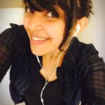 Ishaara Nair Instagram - #awesomeday #happiness #frnztime #haveagreatday
