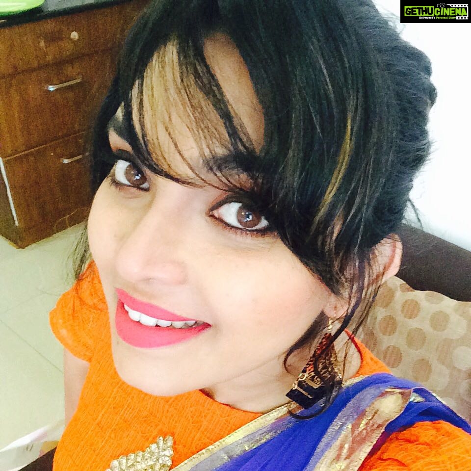Ishaara Nair Instagram - #pongalcelebrations #rajtv #halfsaree #happiness #favlipcolour