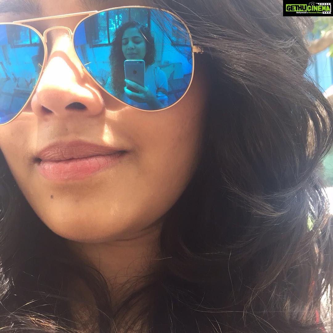 Ishaara Nair Instagram - #shades #srindasclick #seeherthroughmyeyes #excitement #lovelife #heaven #happytimes