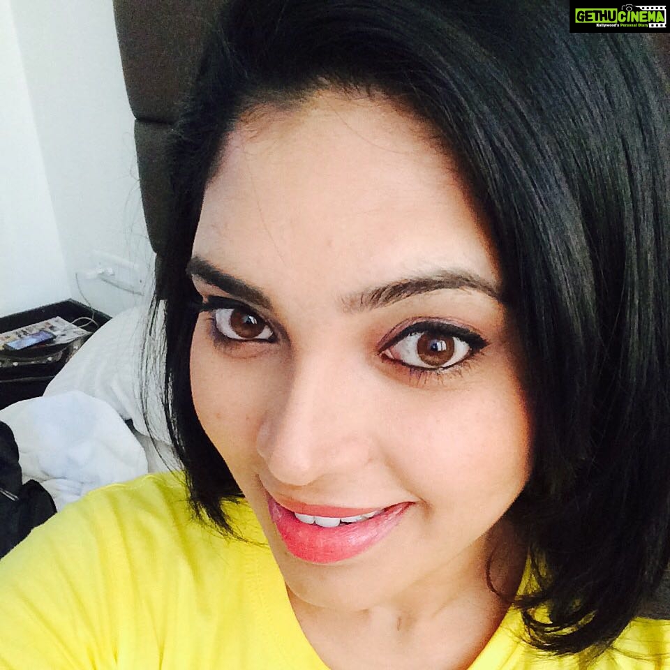 Ishaara Nair Instagram - #shoot #yellow #fun #lovelife